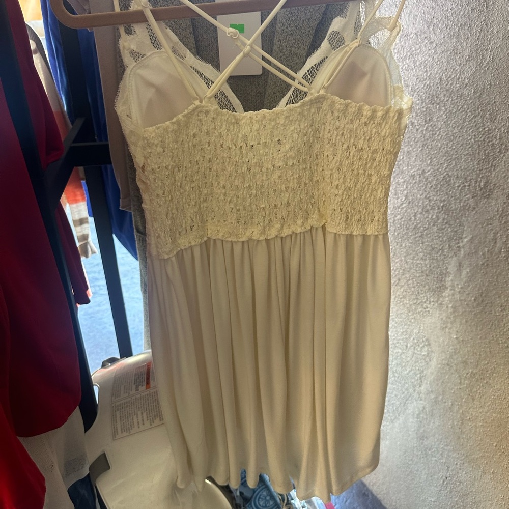 Zara Ivory Lace Detail Chemise - Picture 4 of 4